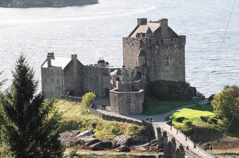 Eilean Donan Castle Private Day Tours from Edinburgh 20...