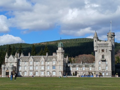 Balmoral Castle Day Tour from Inverness