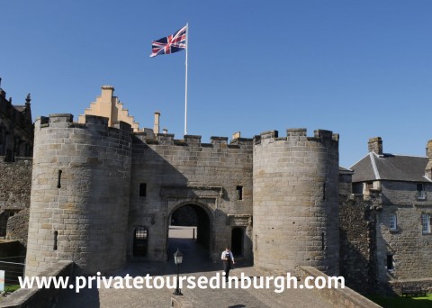 Half day castles tour from Edinburgh, Scotland