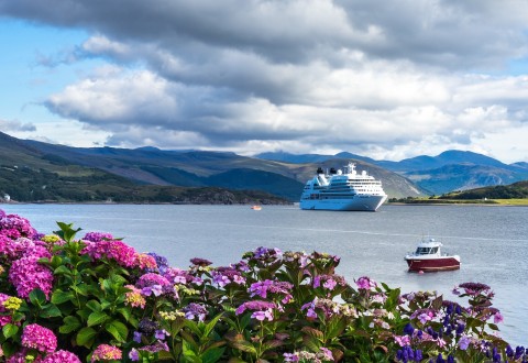 Ullapool Shore Excursion -  Inverewe Gardens