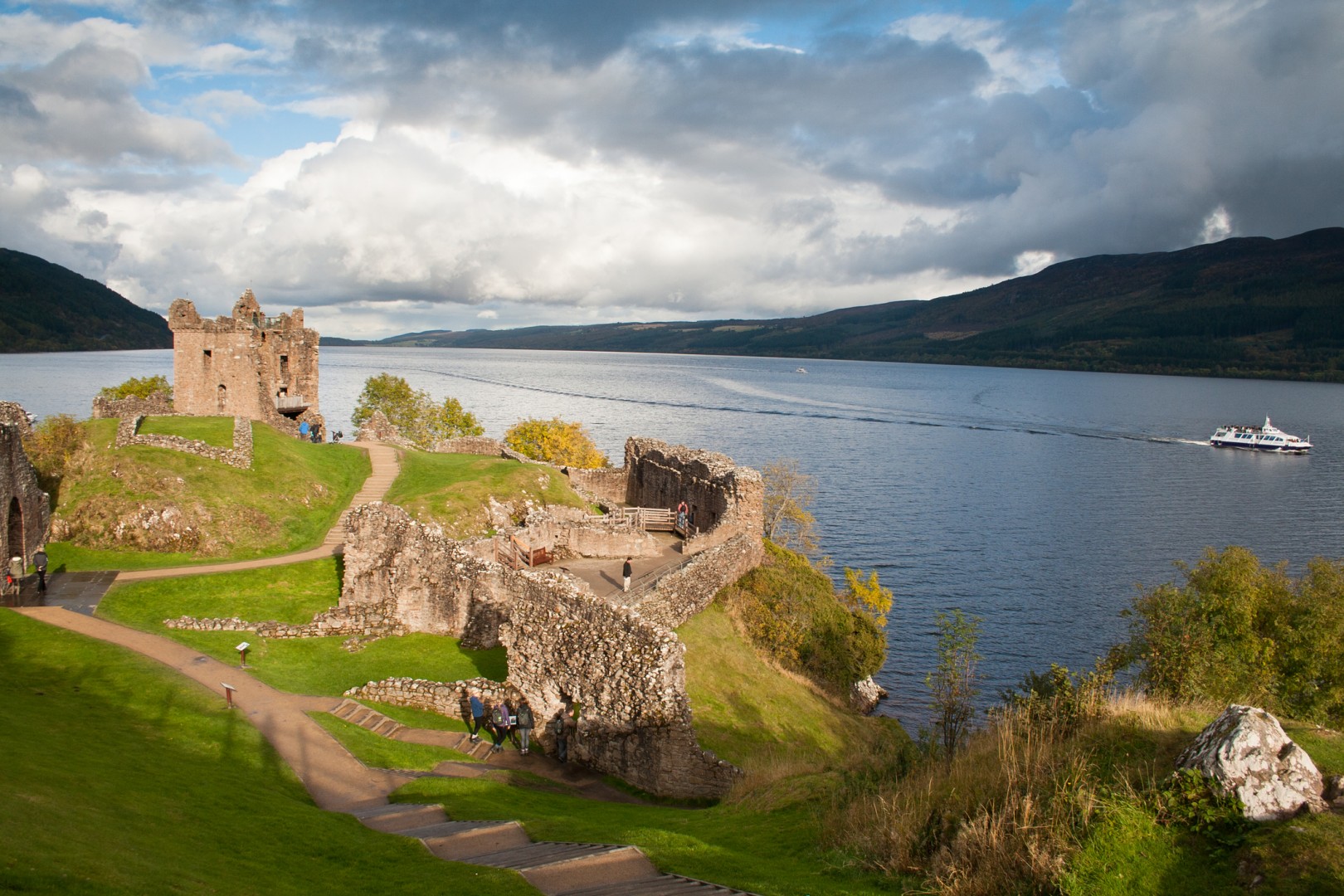 Loch Ness Glencoe The Highlands Edinburgh VisitScotland Loch Ness Glencoe The Highlands Edinburgh VisitScotland