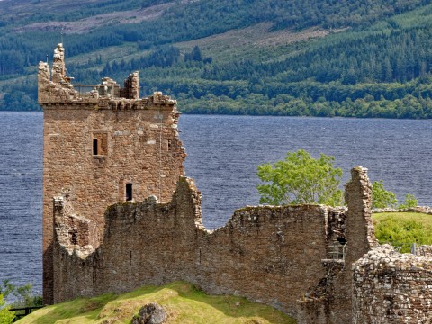 Invergordon Shore Excursion – Inverness, Loch Ness and...